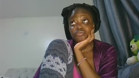 Snapshot of cilia_petite chatting on June 2026 01:13:02 PM cilia petite online show from June 2026 01:13:02 PM