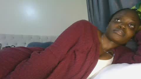 Snapshot of cilia_petite chatting on July 2026 09:27:01 PM cilia petite online show from July 2026 09:27:01 PM
