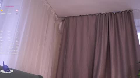   L  online show from April 2026 01:58:02 AM
