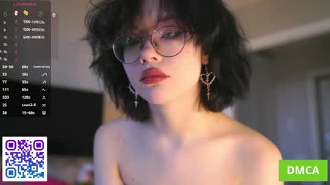   L  online show from May 2026 05:25:01 AM