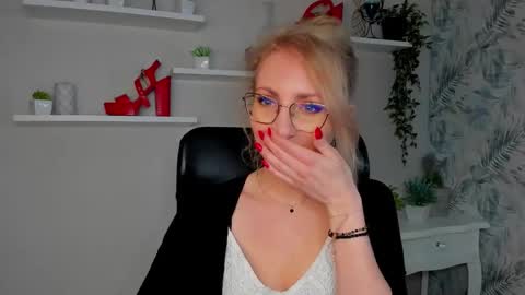 Cinderella online show from March 2026 06:27:02 AM