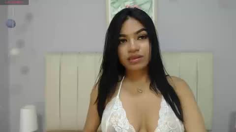 Snapshot of cindy_vera chatting on September 2025 04:38:02 AM Cindy online show from September 2025 04:38:02 AM