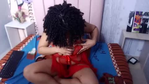 Snapshot of cindycastillo707rs chatting on January 2025 01:54:01 PM Cindy Castillo online show from January 2025 01:54:01 PM