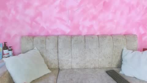 Snapshot of cinna__ chatting on February 2026 05:22:02 PM cinna__ online show from February 2026 05:22:02 PM