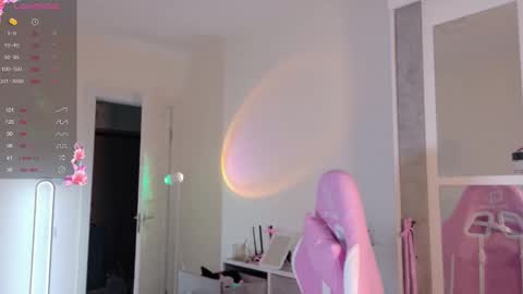 Maddy online show from October 2025 05:07:02 AM