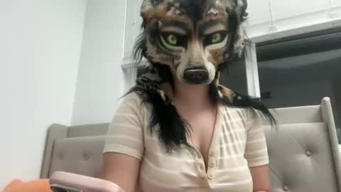 Nicky online show from November 2025 06:57:02 AM