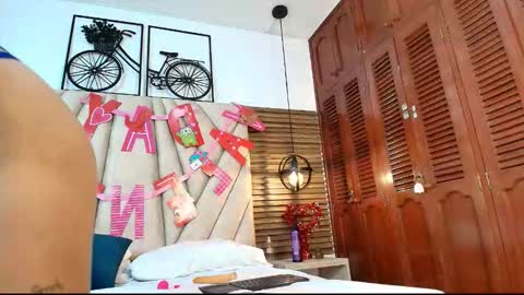 Snapshot of cinthiabaker chatting on September 2025 11:23:02 AM cinthiabaker online show from September 2025 11:23:02 AM