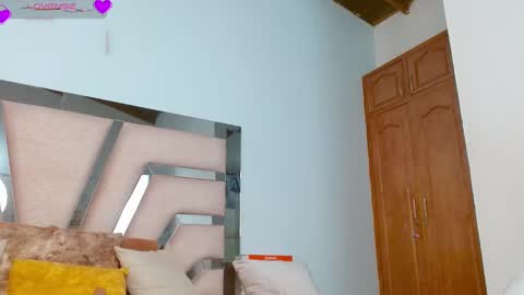 Snapshot of cintia_hills chatting on December 2024 09:44:02 AM Cintia Hills online show from December 2024 09:44:02 AM