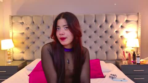 Snapshot of cintiaholms chatting on March 2026 10:48:01 PM Pretty Cintia online show from March 2026 10:48:01 PM