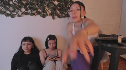 Snapshot of cintya_kors chatting on February 2025 09:11:01 AM Cintya online show from February 2025 09:11:01 AM