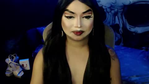 QUEEN CESS online show from January 2026 01:48:02 PM