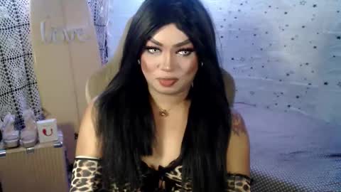 QUEEN CESS online show from April 2026 06:19:01 PM