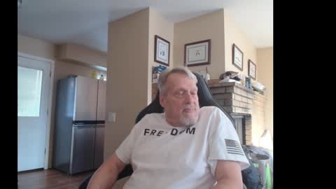 Snapshot of cjscout chatting on February 2026 11:45:01 PM cjscout online show from February 2026 11:45:01 PM