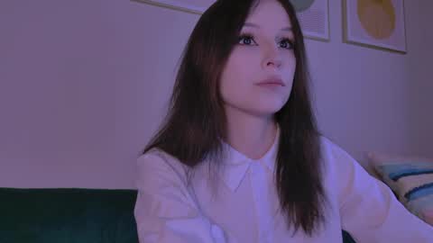 Snapshot of claire_bennett chatting on April 2026 01:33:01 AM Claire Bennett online show from April 2026 01:33:01 AM