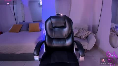 Claire Dawson online show from March 2026 07:00:02 PM