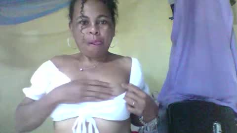 clairette9794 online show from June 2026 03:21:02 AM