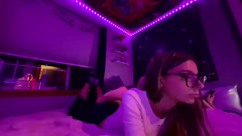 Snapshot of clairewalkerrr chatting on October 2025 05:41:02 AM clairewalkerrr online show from October 2025 05:41:02 AM