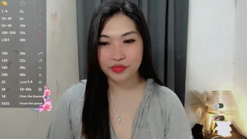 CLAIRE online show from November 2025 06:47:02 AM