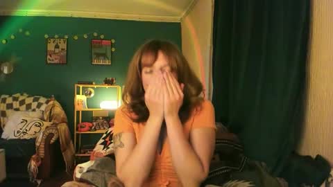 Clancy online show from October 2025 06:08:01 PM