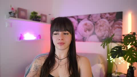 Clara online show from April 2026 08:34:01 AM