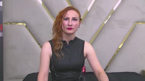 Mistress Clara online show from October 2025 09:59:01 PM