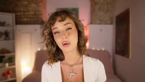 Clara smile online show from February 2025 01:20:01 AM