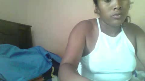 Clarah0123 online show from November 2025 09:31:02 AM