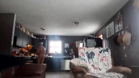 clarenceoyes722626 online show from March 2026 08:45:01 PM