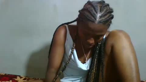 Snapshot of clarisse98 chatting on November 2025 09:22:01 AM clarisse98 online show from November 2025 09:22:01 AM