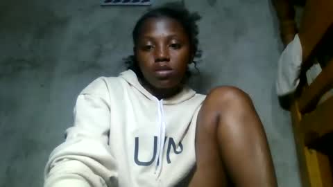 clarisse98 online show from April 2026 09:39:01 PM