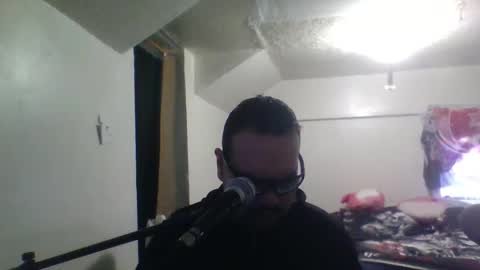 clark_kent1986 online show from April 2026 07:00:02 PM