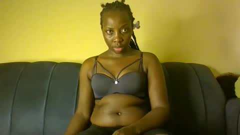 Snapshot of classic_carmen chatting on November 2025 08:25:02 PM carmen online show from November 2025 08:25:02 PM