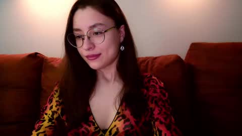 Cassy Classy online show from April 2026 01:23:01 PM