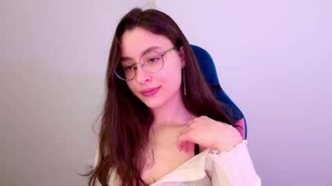 Cassy Classy online show from May 2026 02:33:02 PM