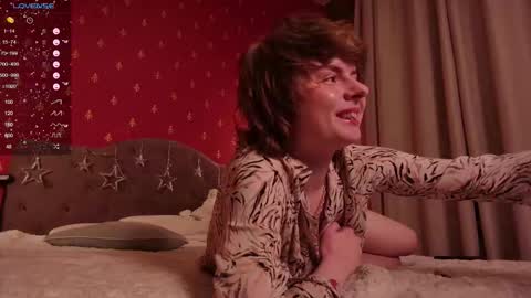 Snapshot of classy_mia chatting on February 2026 09:15:02 PM Goldie online show from February 2026 09:15:02 PM