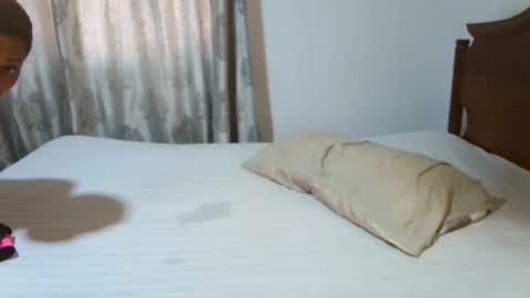 Snapshot of classyhornybabe chatting on February 2025 12:14:02 PM Angel online show from February 2025 12:14:02 PM