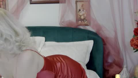 Classy Tinna online show from December 2025 05:57:01 AM