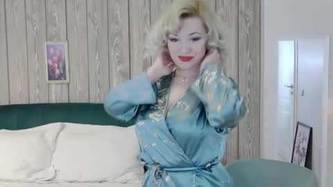 Classy Tinna online show from February 2026 04:56:01 AM