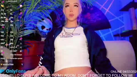 Snapshot of claudia_cooper chatting on March 2025 01:42:02 AM online show from March 2025 01:42:02 AM