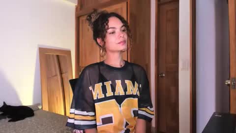 Snapshot of claudiarivera_1 chatting on February 2026 07:19:02 PM Claudia Rivera online show from February 2026 07:19:02 PM