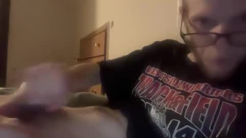 cleatus27 online show from May 2026 03:59:02 AM