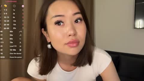 Lili online show from May 2026 01:16:01 PM