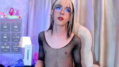 cleo online show from November 2025 03:54:01 AM