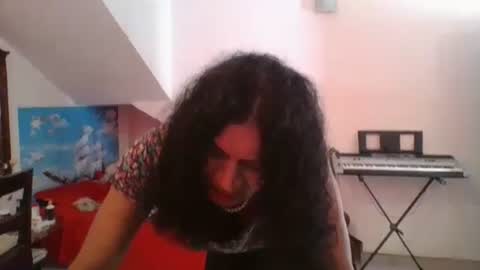 Cleopatra online show from September 2025 03:30:02 AM