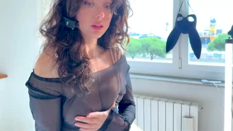 Snapshot of cleopatra_sinns chatting on October 2025 12:02:02 PM cleopatra_sinns online show from October 2025 12:02:02 PM