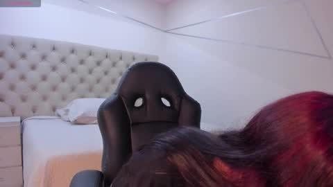 Snapshot of cleowhite_ chatting on October 2025 08:10:01 PM cleowhite_ online show from October 2025 08:10:01 PM