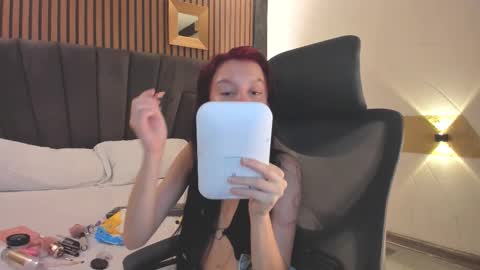 Snapshot of cleowhite_ chatting on November 2025 04:26:02 AM cleowhite_ online show from November 2025 04:26:02 AM