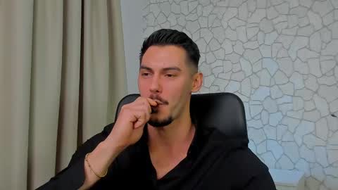 Snapshot of clintmasterss chatting on January 2025 08:36:01 AM ClintMasterss online show from January 2025 08:36:01 AM