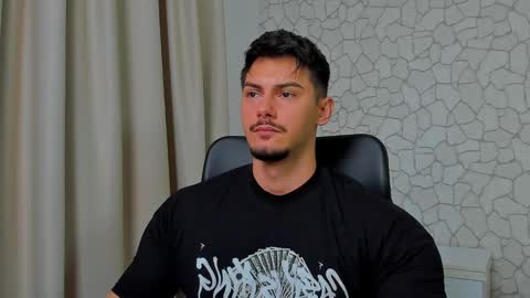 Snapshot of clintmasterss chatting on February 2025 06:02:01 AM ClintMasterss online show from February 2025 06:02:01 AM