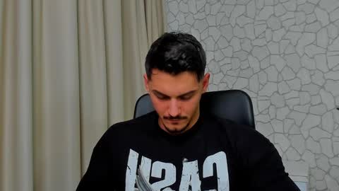 Snapshot of clintmasterss chatting on February 2025 02:46:01 PM ClintMasterss online show from February 2025 02:46:01 PM